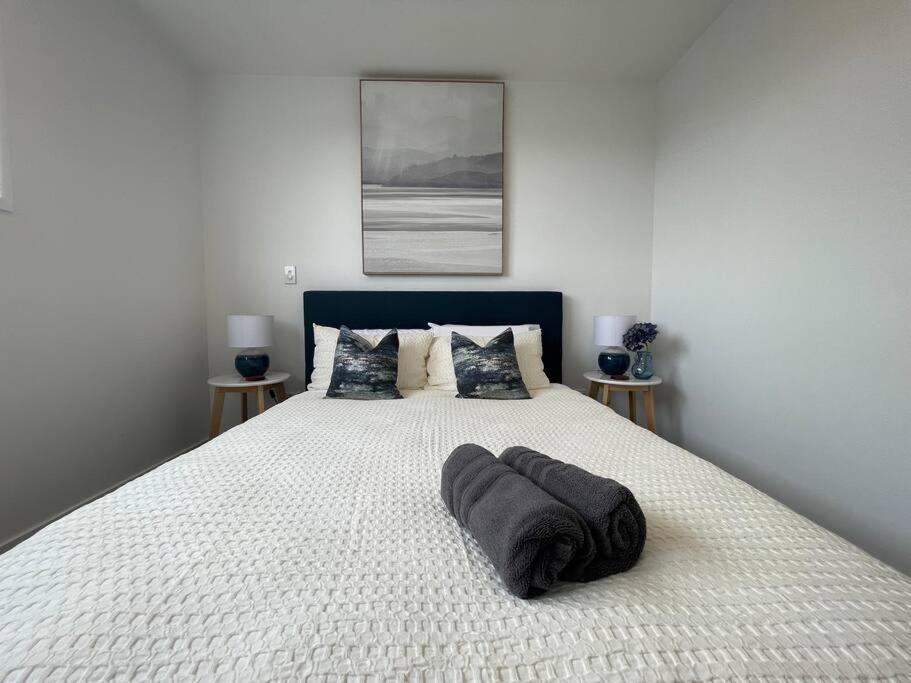 Villa Parkside Retreat - 3 Beds -Sleeps 6 Near Westfield Christchurch Exterior foto