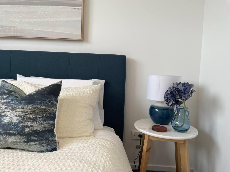 Villa Parkside Retreat - 3 Beds -Sleeps 6 Near Westfield Christchurch Exterior foto